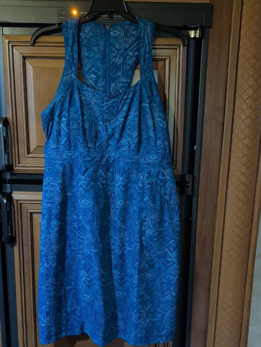 Title Nine Teal-Blue Geometric Racerback Midi Dress